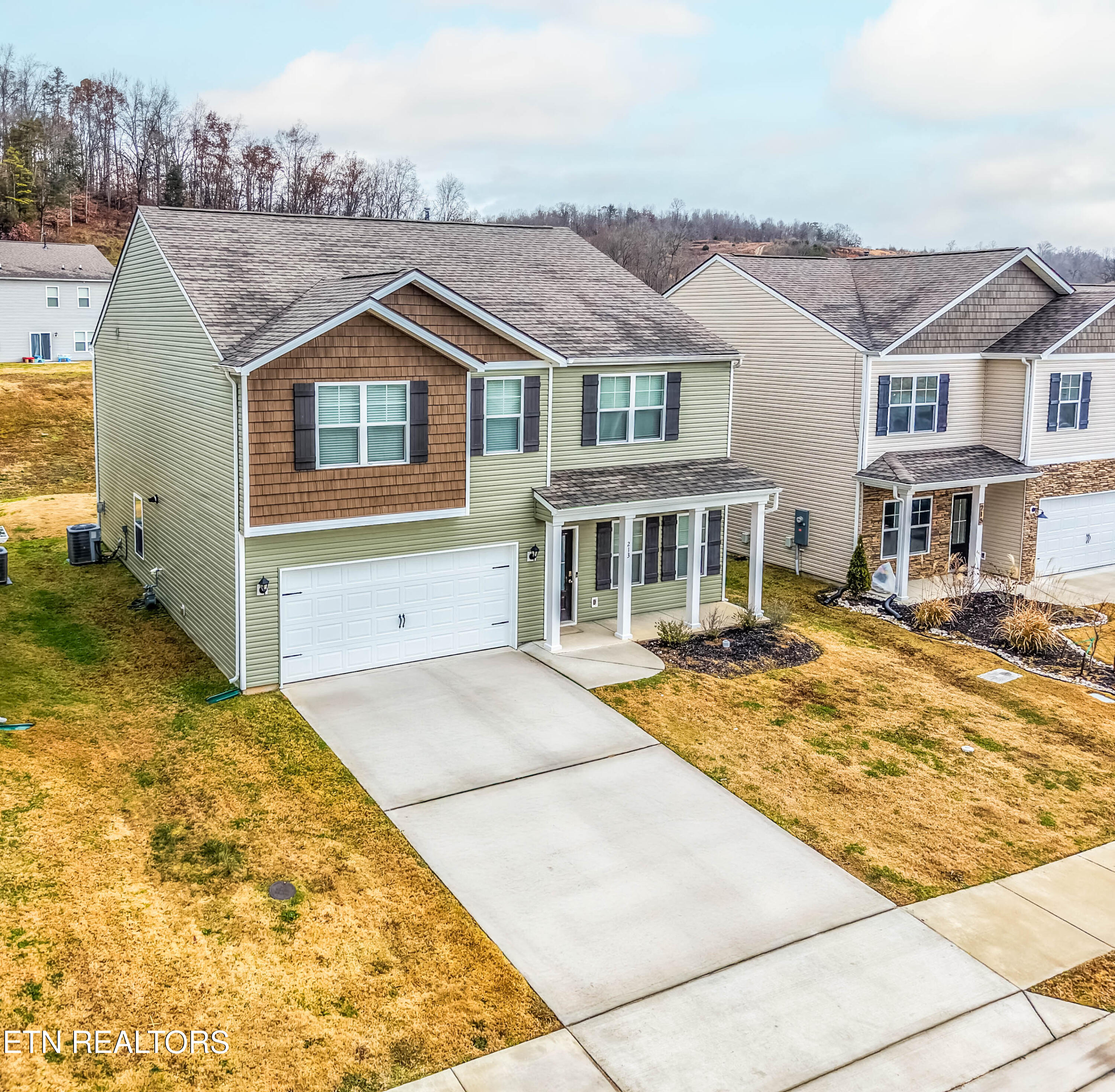 213 Ibis Loop Oak Ridge, TN 37830 - Photo 3 of 45 DJI_20251208114720_0001_D-Edit-Edit