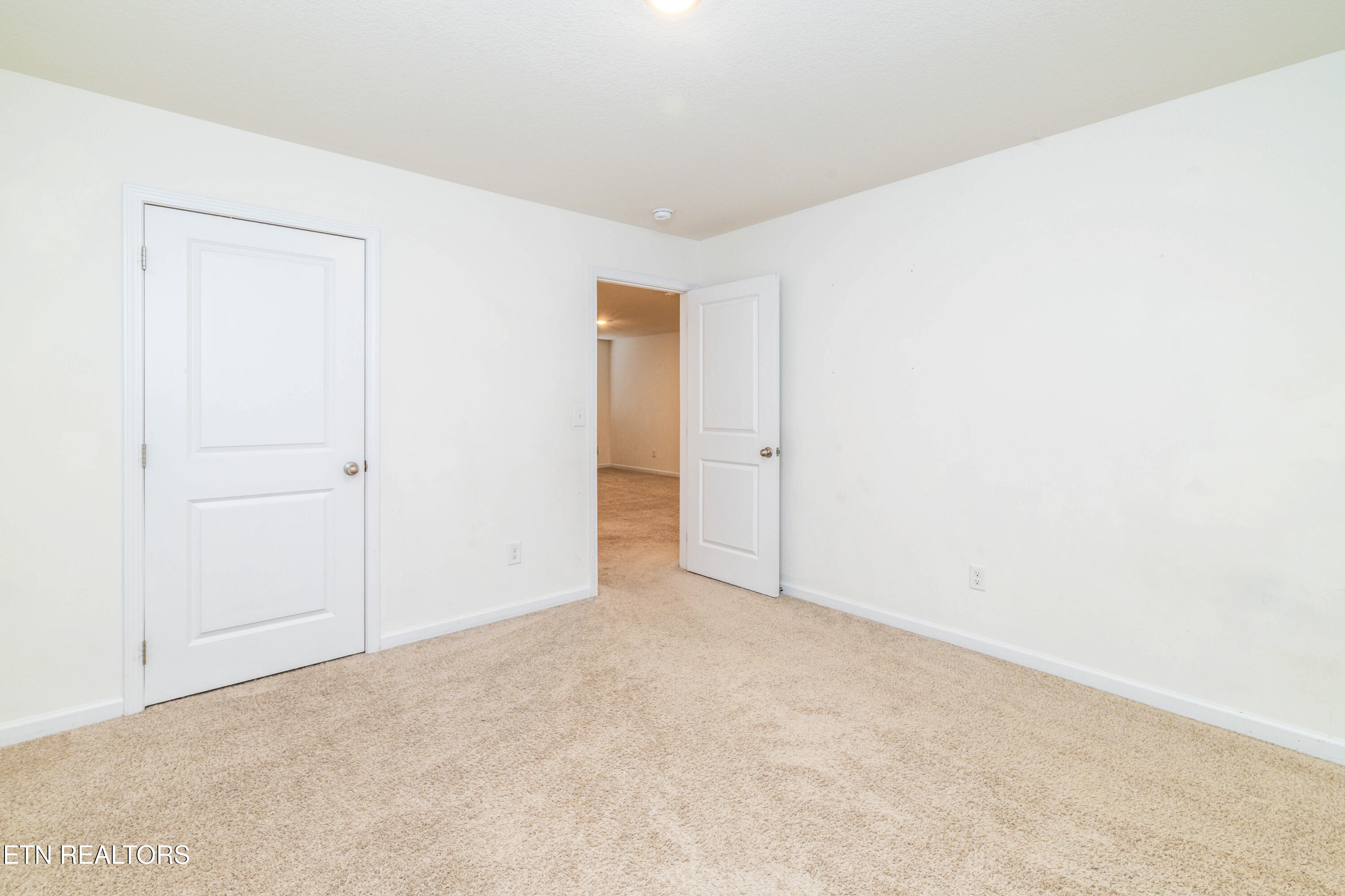 213 Ibis Loop Oak Ridge, TN 37830 - Photo 35 of 45 755A1395