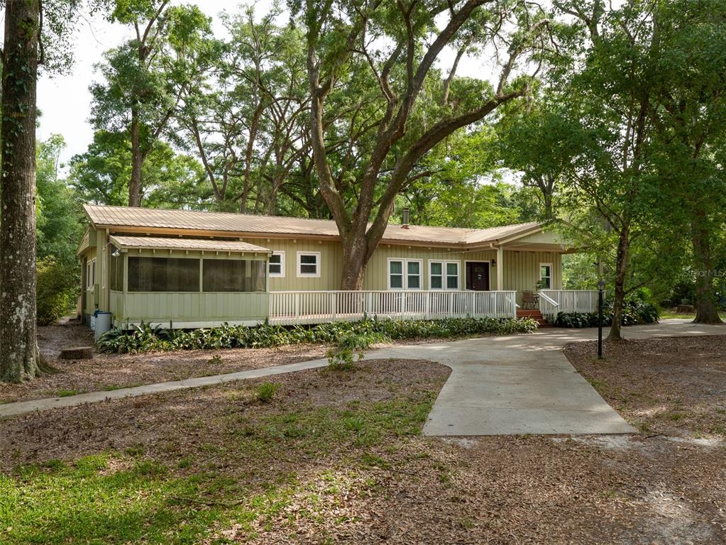 5106 Southwest 177th Street Archer, FL 32618 - Photo 4 of 50