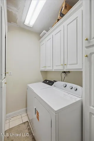 $298,500 | 5301 Gardens Way, Byram, MS 39272