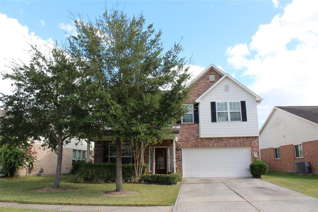 Beautiful 2 story home in Shadow Creek Ranch for lease!
