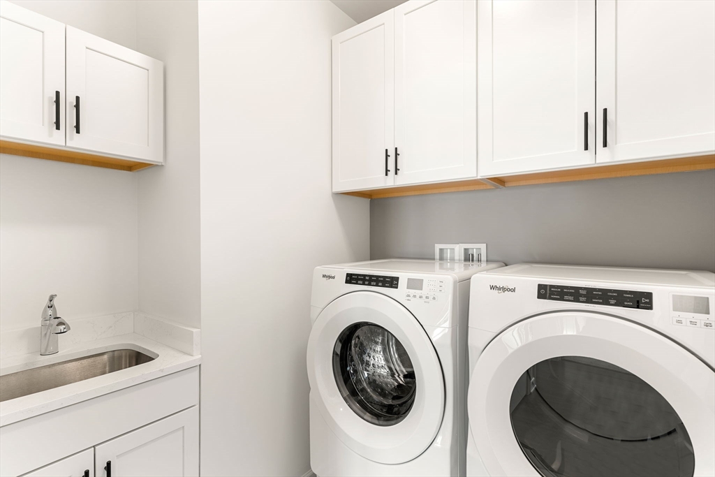 25 Sandtrap Circle, Unit 8 Walpole, MA 02081 - Photo 14 of 23