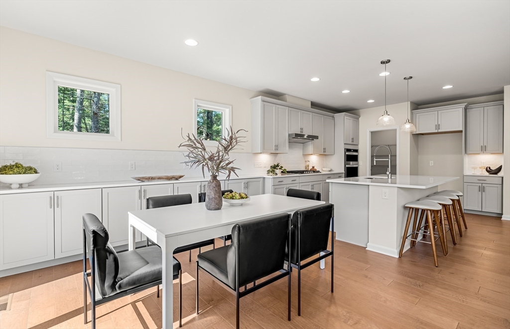 25 Sandtrap Circle, Unit 8 Walpole, MA 02081 - Photo 4 of 14