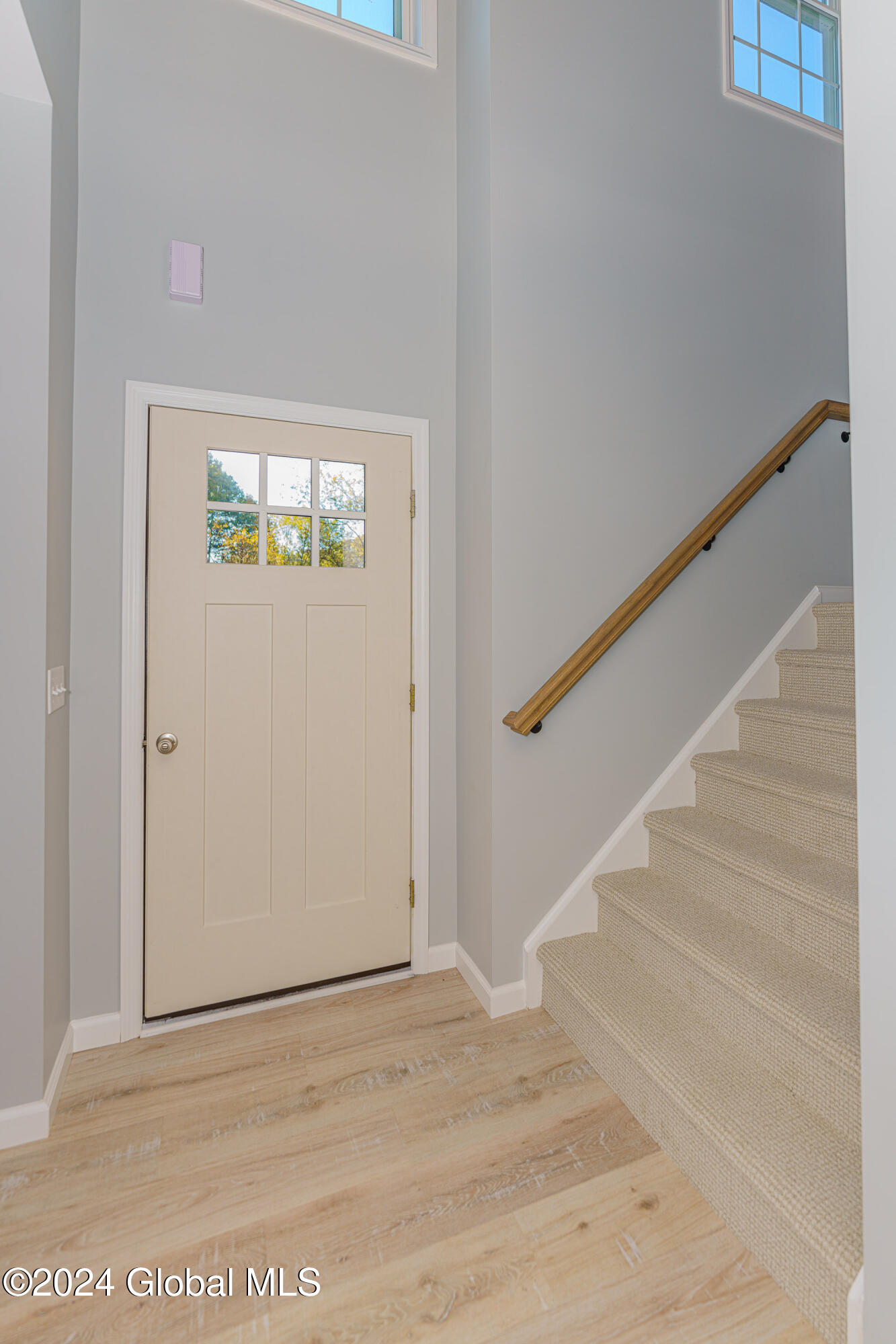20 Thistle Road Wilton, NY 12831 - Photo 5 of 61 1 Entryway