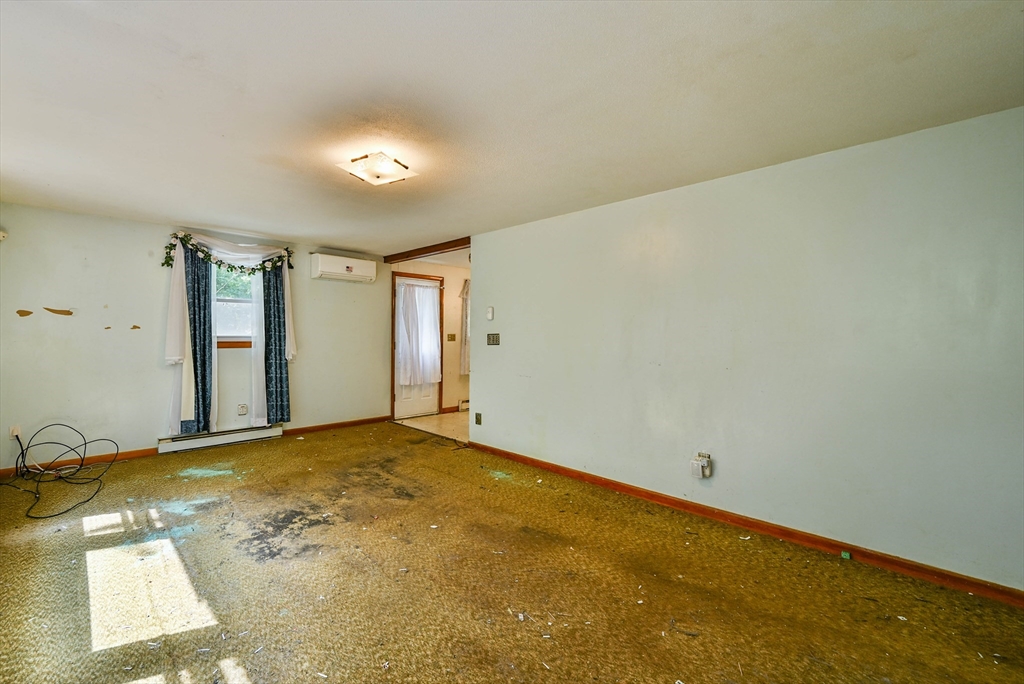 151 Baker Pond Road Dudley, MA 01571 - Photo 19 of 33