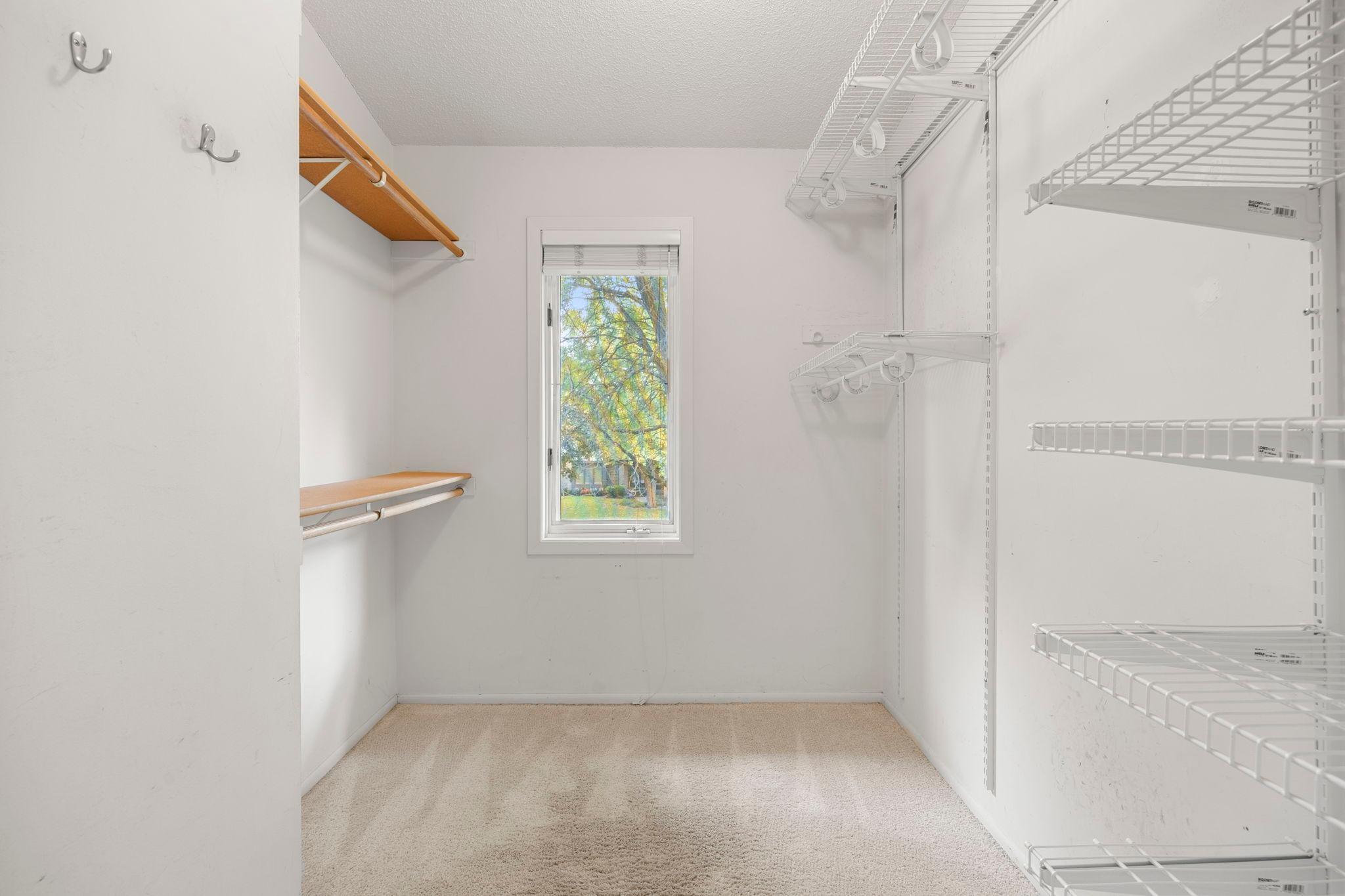 15588 Canyon Ridge Eden Prairie, MN 55347 - Photo 29 of 60 Gallery Image 29