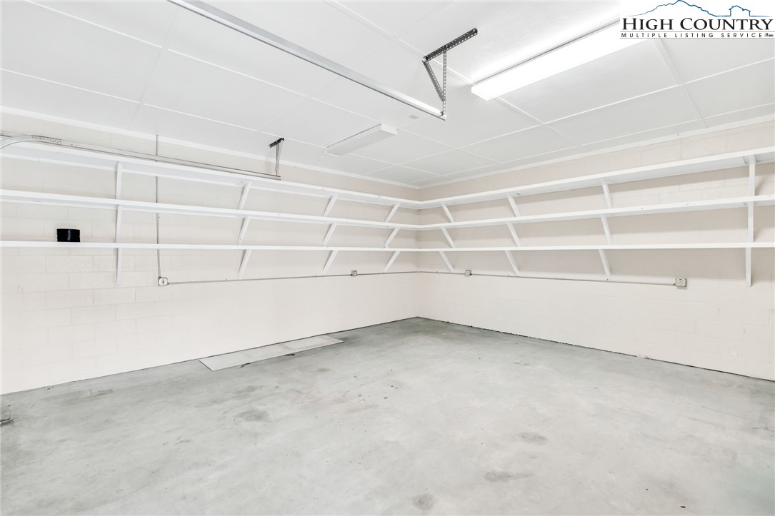 354 Old Wilkes Road Jefferson, NC 28640 - Photo 11 of 50 a view of an empty room