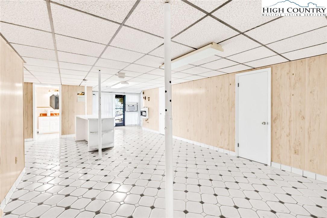 354 Old Wilkes Road Jefferson, NC 28640 - Photo 37 of 50 a very nice looking room