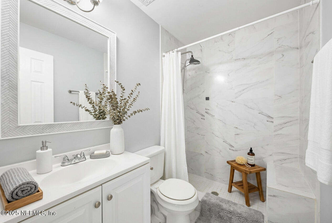 1672 Sandy Hollow Loop Middleburg, FL 32068 - Photo 25 of 45 collov-ai_20251213072735_9enlgd