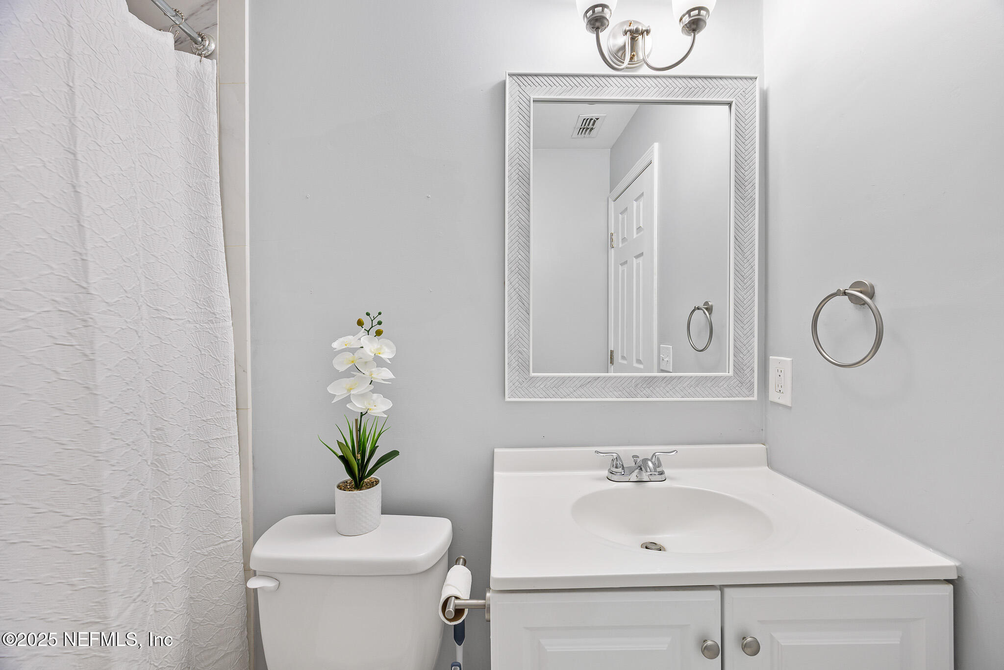 1672 Sandy Hollow Loop Middleburg, FL 32068 - Photo 28 of 45 6M1A8057