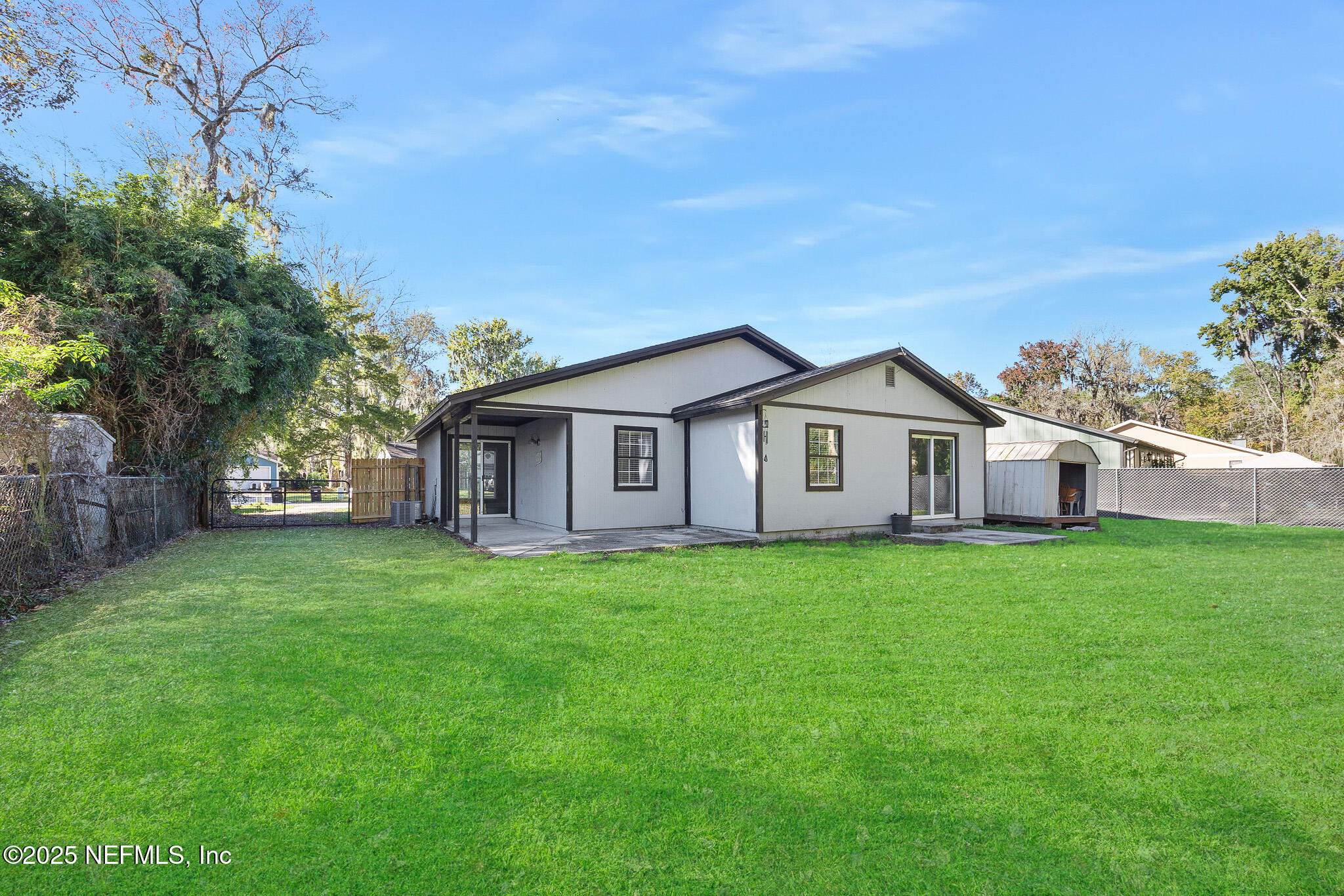 1672 Sandy Hollow Loop Middleburg, FL 32068 - Photo 34 of 45 6M1A7966