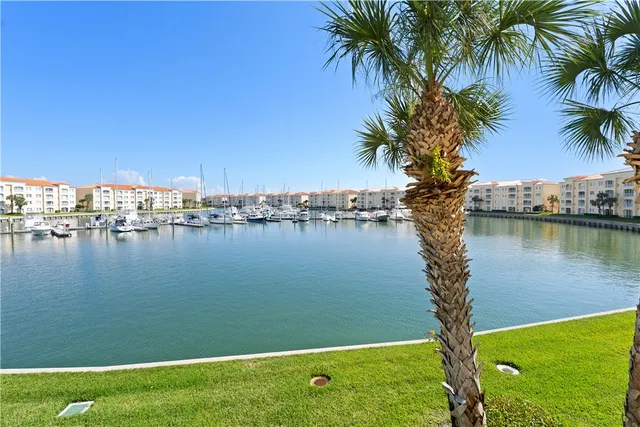 $410,000 | 11 Harbour Isle Drive West, Unit 203, Hutchinson Island, FL 34949