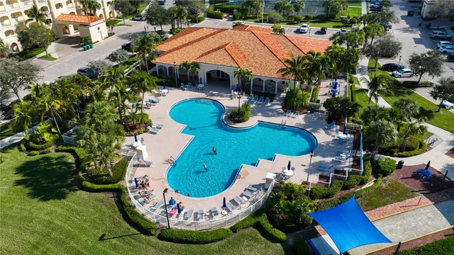 $410,000 | 11 Harbour Isle Drive West, Unit 203, Hutchinson Island, FL 34949