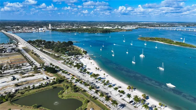 $410,000 | 11 Harbour Isle Drive West, Unit 203, Hutchinson Island, FL 34949