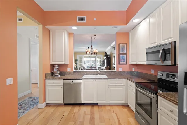 $410,000 | 11 Harbour Isle Drive West, Unit 203, Hutchinson Island, FL 34949