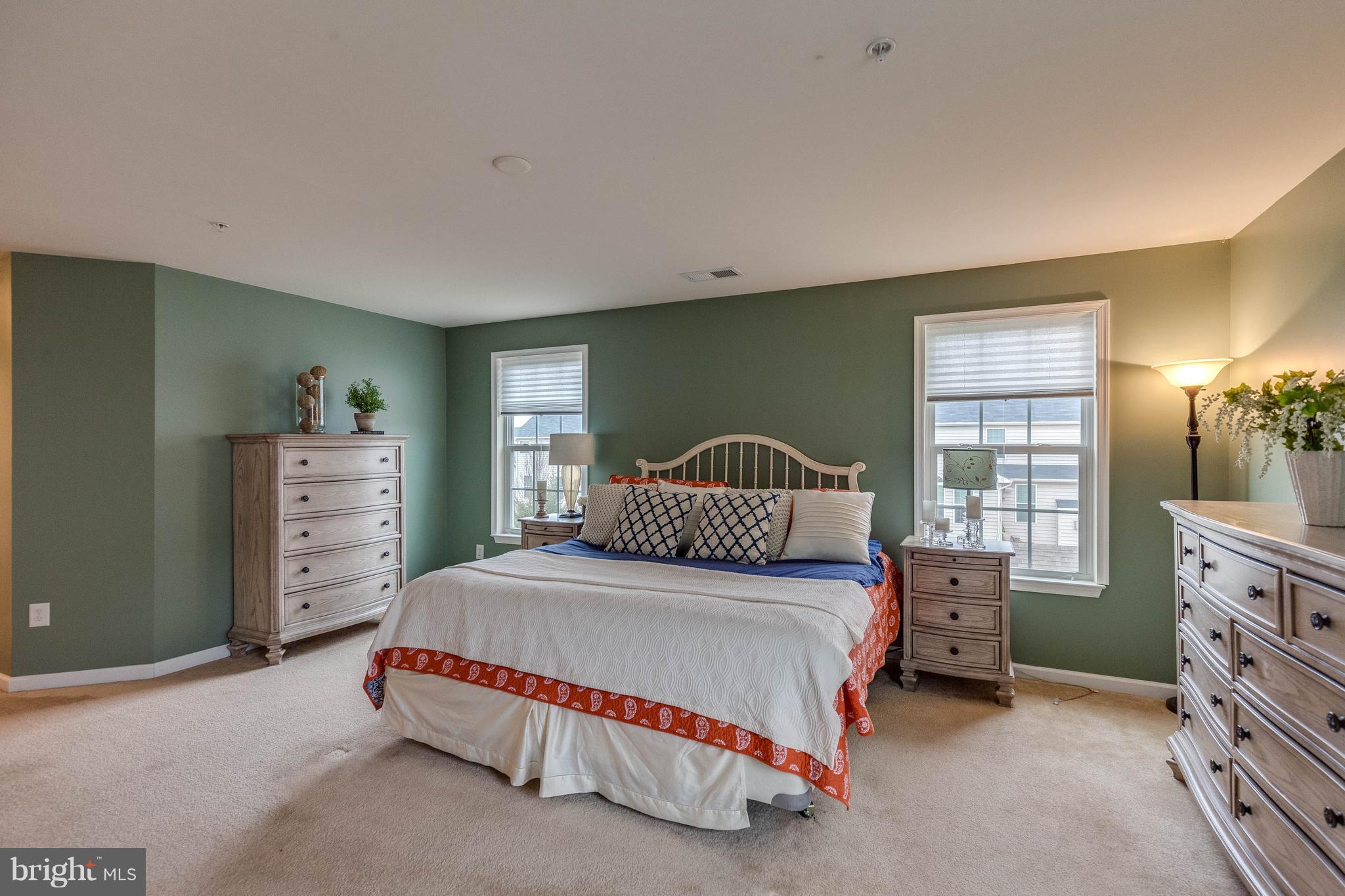 5504 Doubs Road Adamstown, MD 21710 - Photo 21 of 30 HUGE MASTER W/ 2 WALK IN CLOSETS