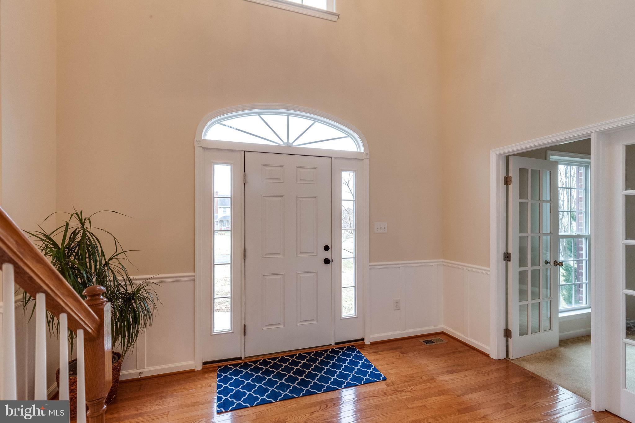 5504 Doubs Road Adamstown, MD 21710 - Photo 5 of 30 FOYER