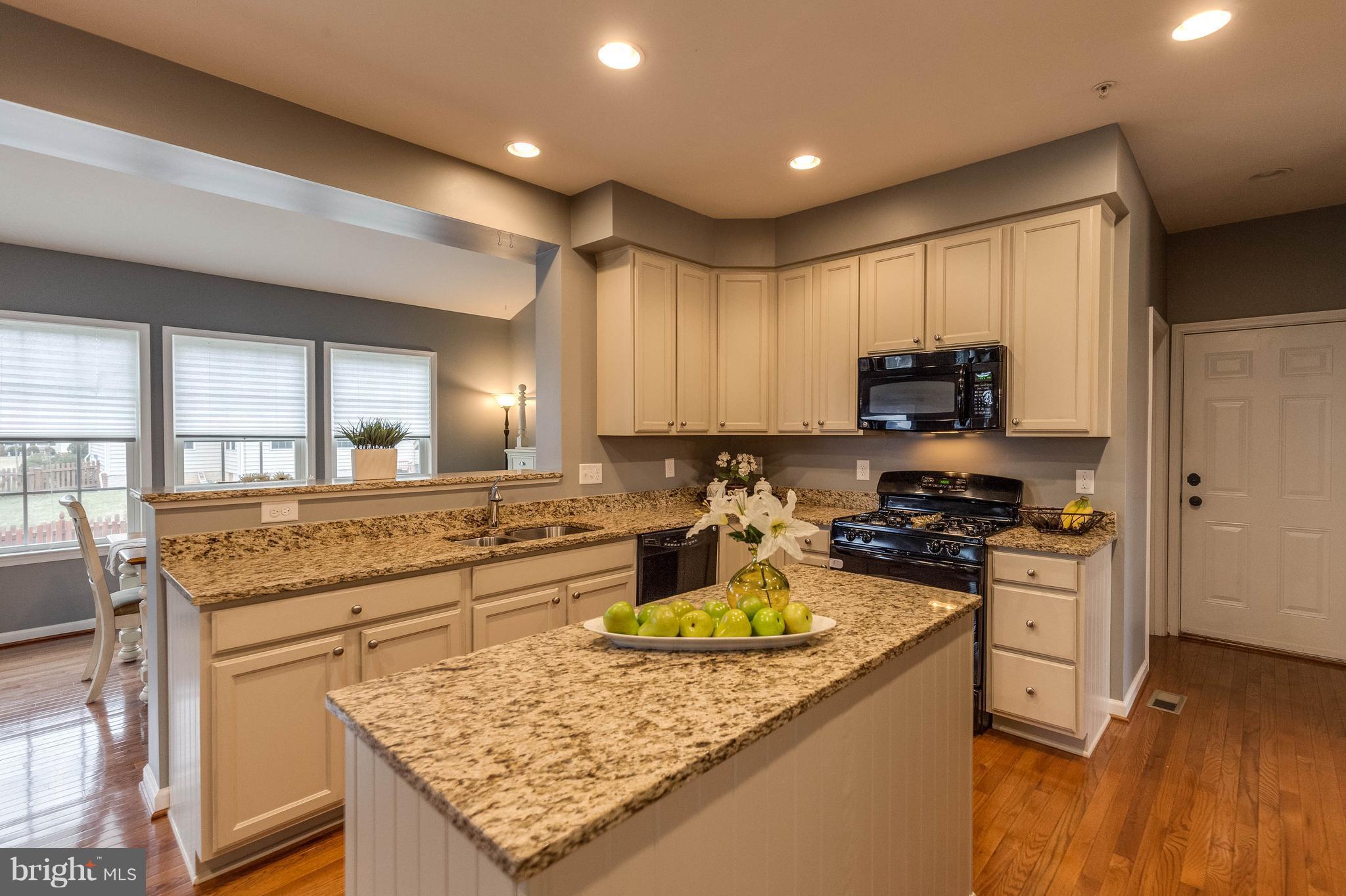 5504 Doubs Road Adamstown, MD 21710 - Photo 8 of 30 Kitchen