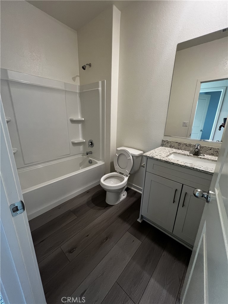 12274 Ranchito Way Victorville, CA 92392 - Photo 5 of 11