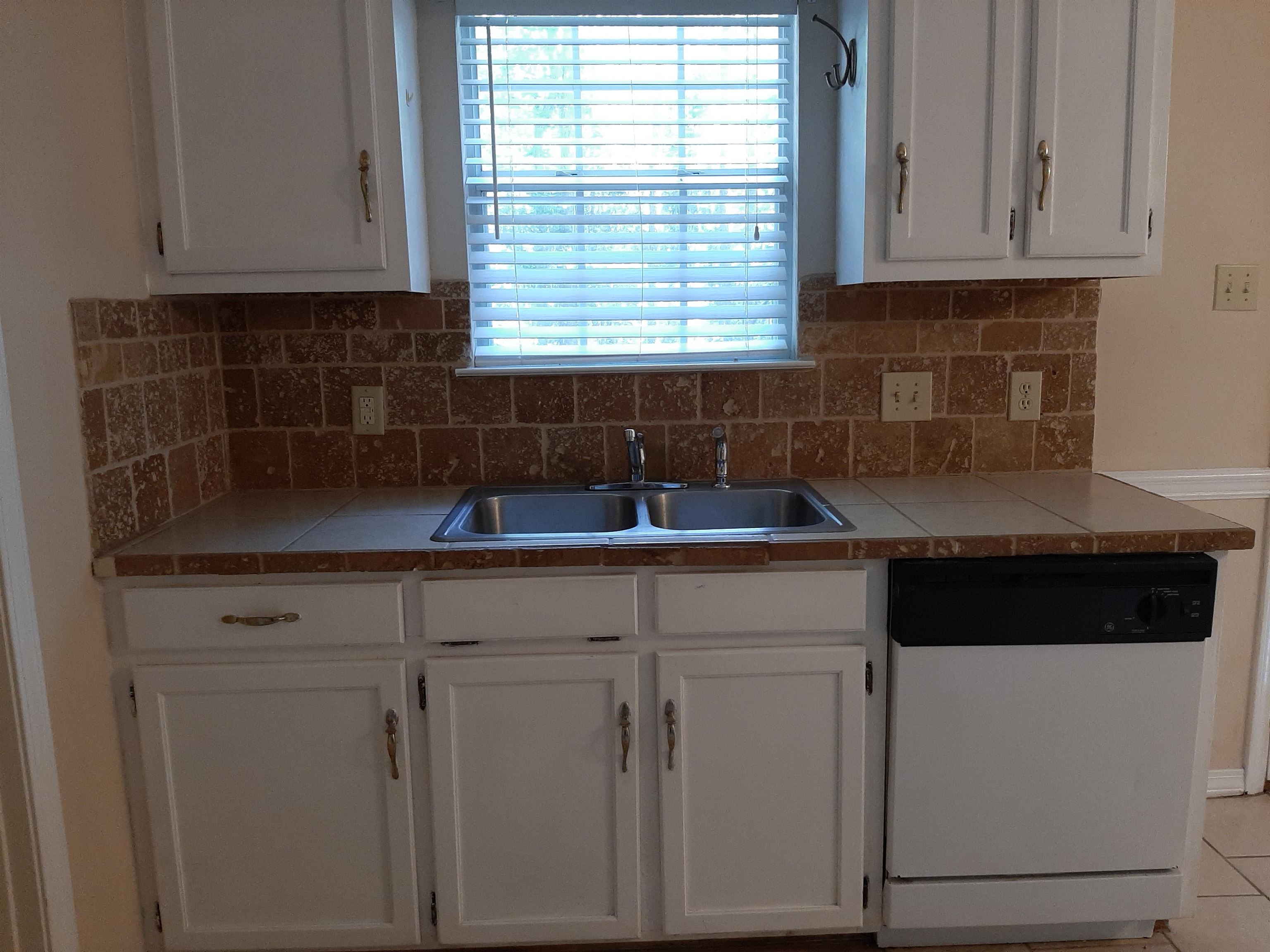 139 Richmond Road Daphne, AL 36526 - Photo 10 of 23