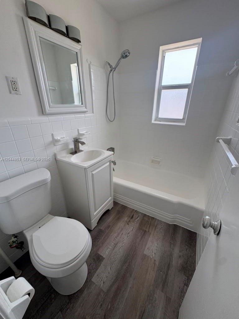 2396 Northeast 5th Avenue, Unit 2398 Boca Raton, FL 33431 - Photo 8 of 12