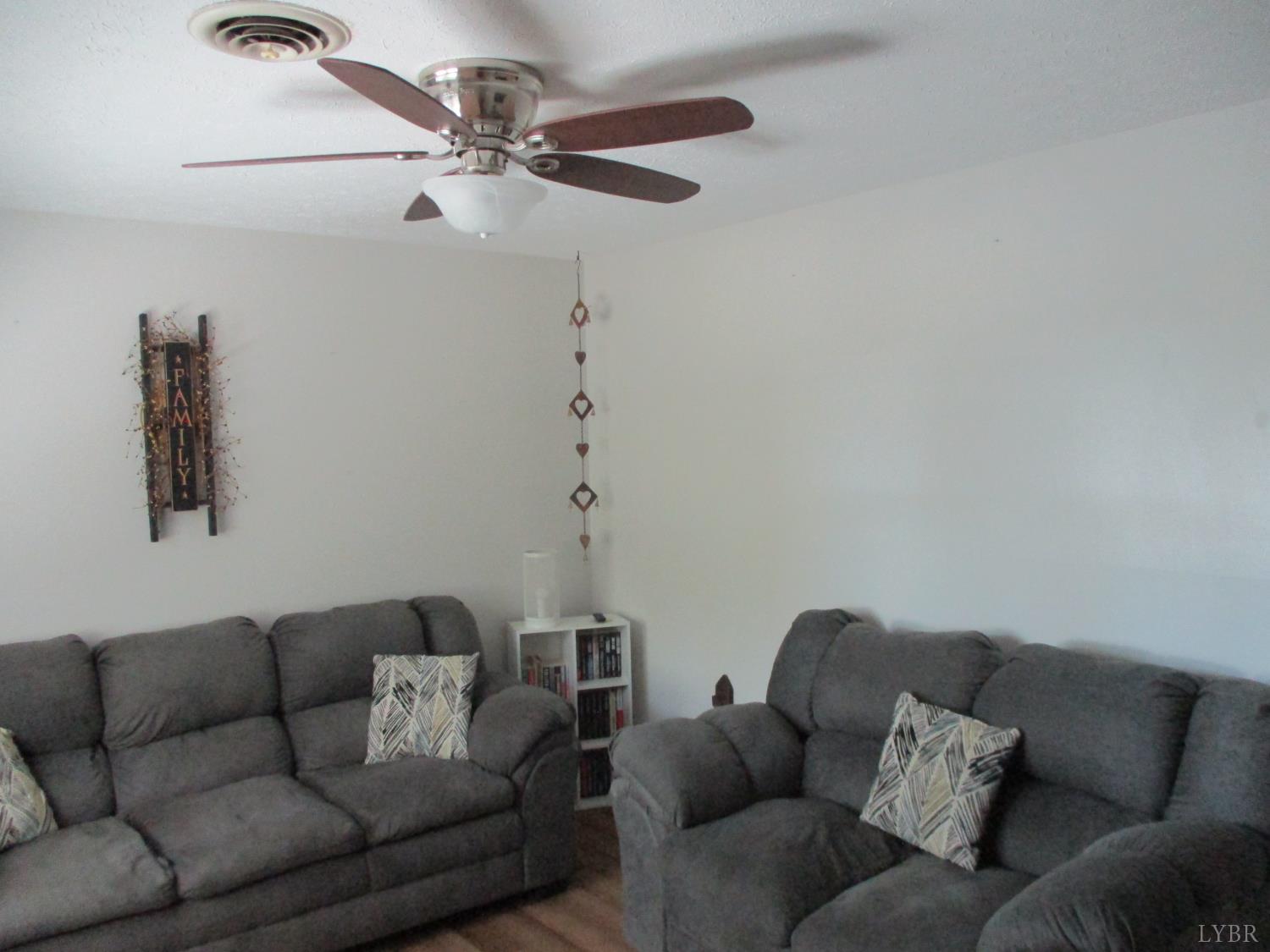 862 Izaak Walton Road Amherst, VA 24521 - Photo 13 of 51 Gallery Image 13