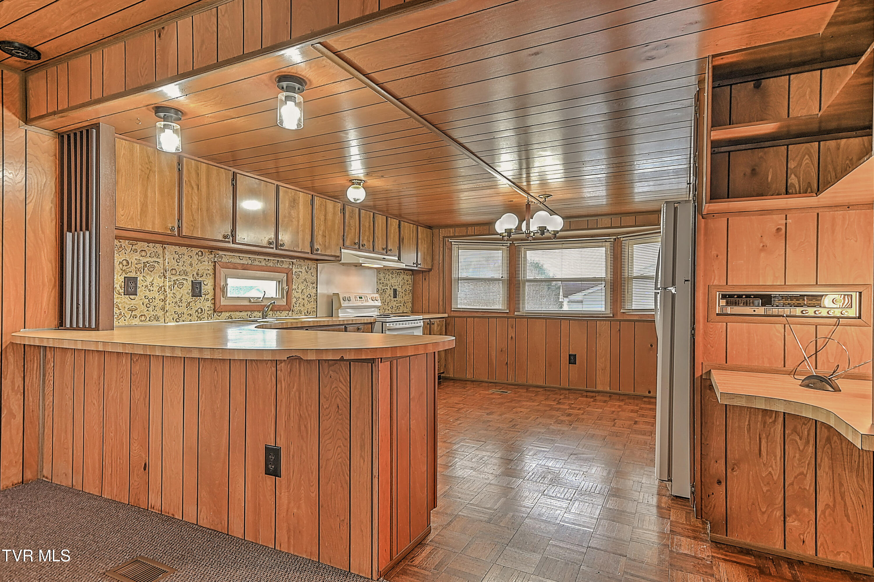 1031 Rogan Street Church Hill, TN 37642 - Photo 11 of 27 1031 Rogan JB-11