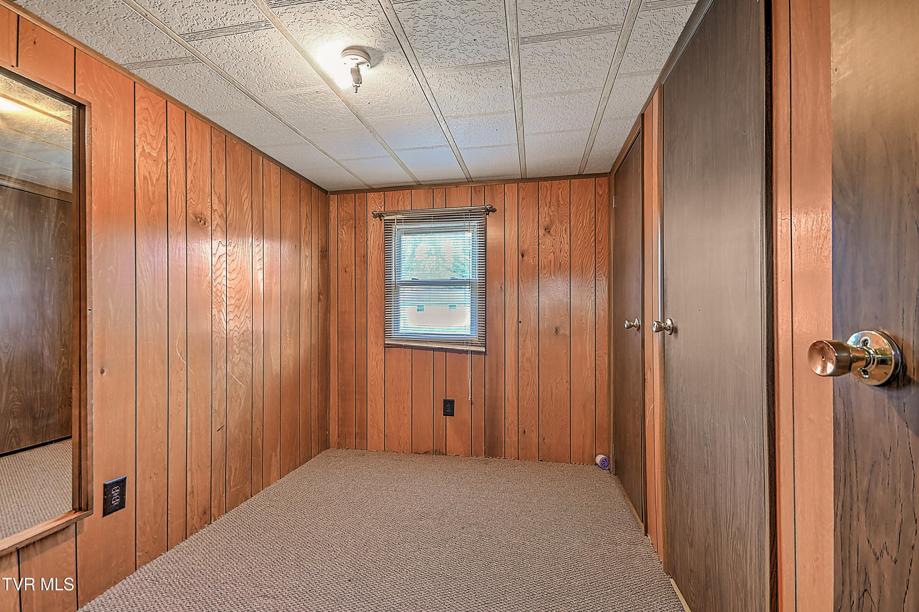 1031 Rogan Street Church Hill, TN 37642 - Photo 16 of 27 1031 Rogan JB-16