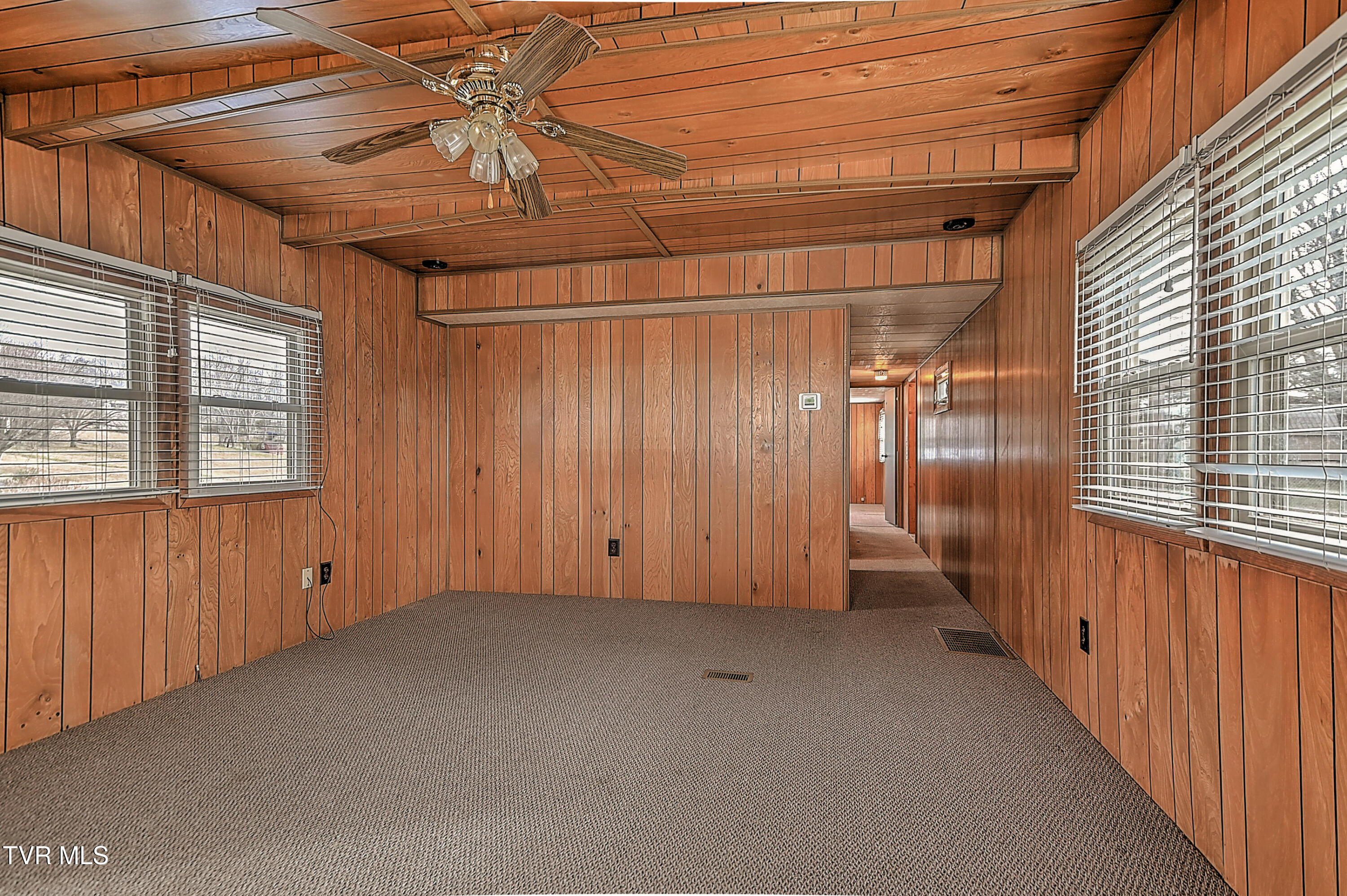 1031 Rogan Street Church Hill, TN 37642 - Photo 8 of 27 1031 Rogan JB-8