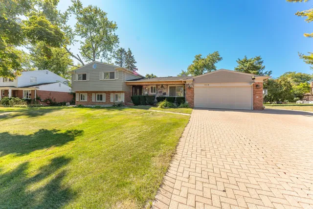 $3,050 | 2616 Douglas Drive, Bloomfield Hills, MI 48304