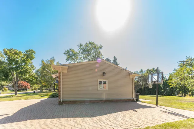 $3,050 | 2616 Douglas Drive, Bloomfield Hills, MI 48304