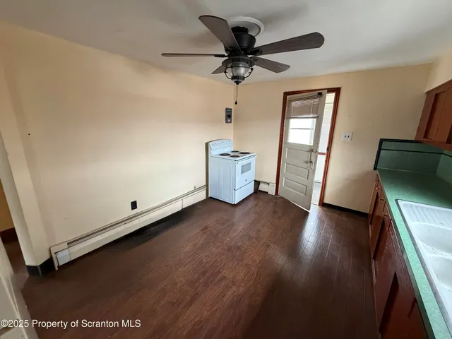 $1,000 | 149 Tompkins Street, Unit 2, Pittston, PA 18640