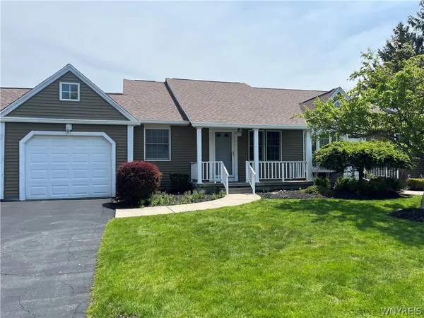 $259,900 | 22 Old Mill Circle, Elma, NY 14059