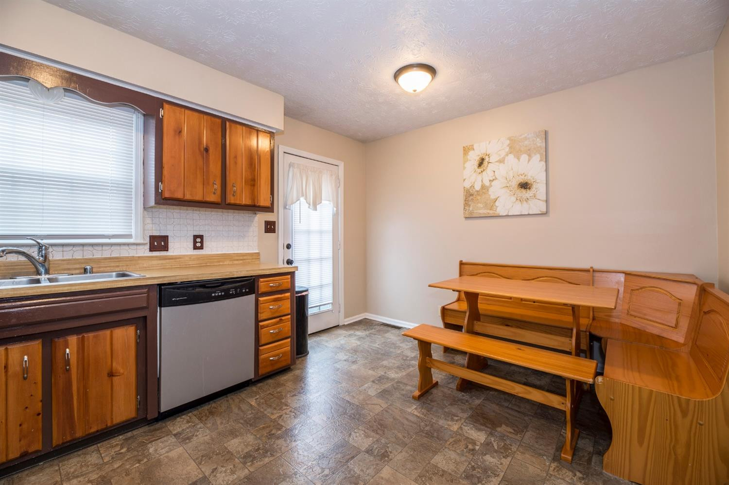 1116 Wood Ridge Road Lexington, KY 40514 - Photo 19 of 38 Photo 19