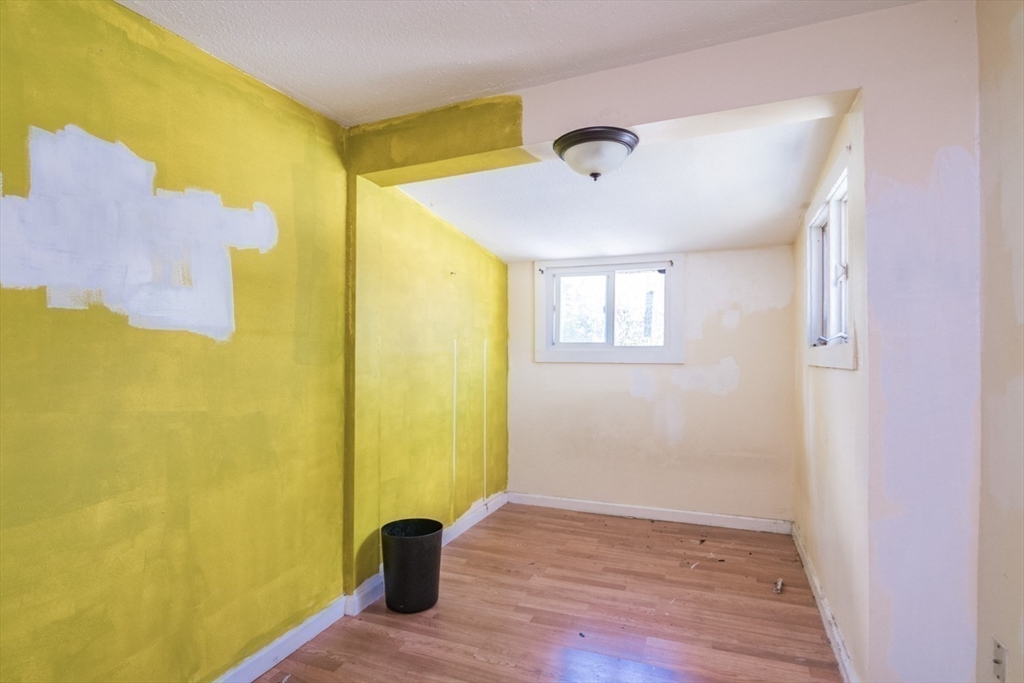 32 Randall Place Springfield, MA 01108 - Photo 29 of 34