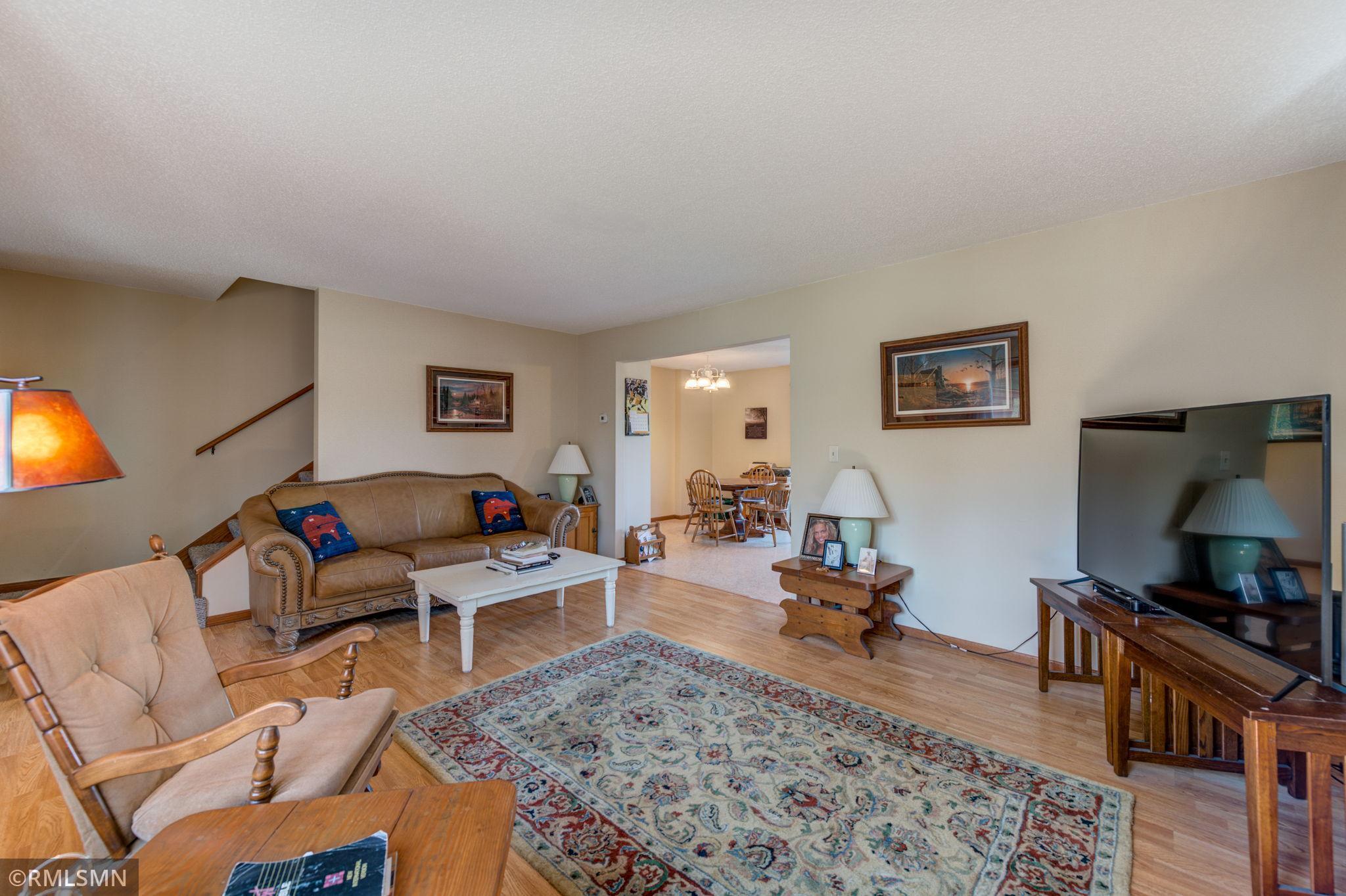 511 Hunter Hill Road Hudson, WI 54016 - Photo 5 of 16