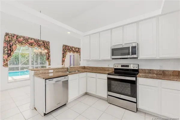 $3,500 | 376 Northwest Canna Way, Jensen Beach, FL 34957