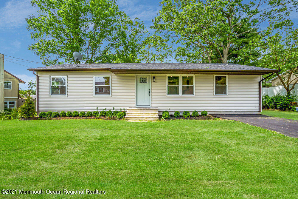 1075 Rudder Avenue Manahawkin, NJ 08050 - Photo 1 of 35 001_dsc02564_1