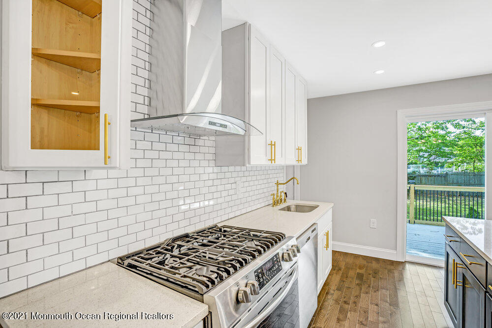 1075 Rudder Avenue Manahawkin, NJ 08050 - Photo 12 of 35 014_dsc02713_4_5_6_7
