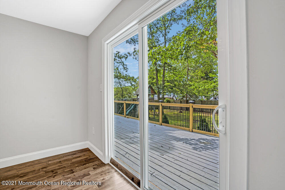 1075 Rudder Avenue Manahawkin, NJ 08050 - Photo 19 of 35 023_dsc02638_39_40_41_42