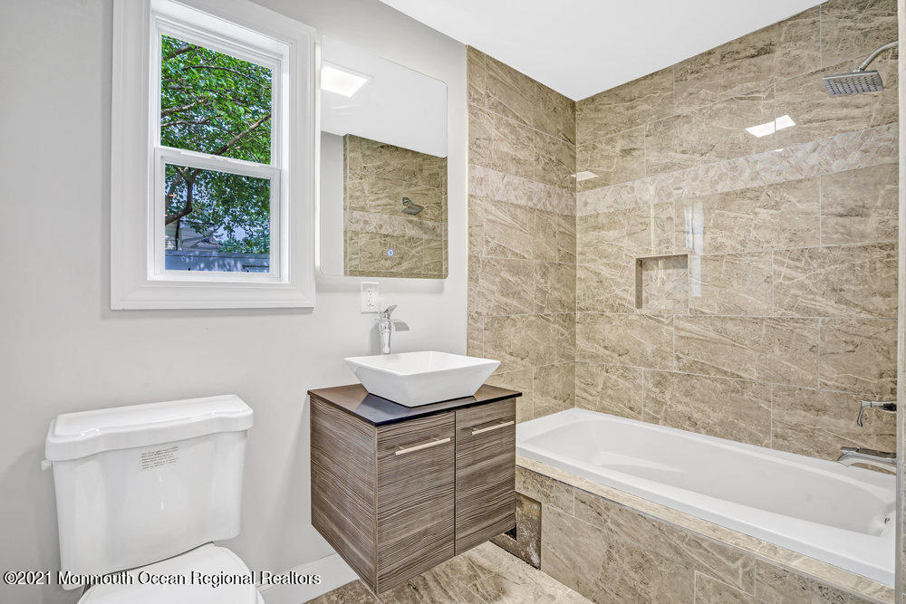 1075 Rudder Avenue Manahawkin, NJ 08050 - Photo 21 of 35 025_dsc02628_29_30_31_32