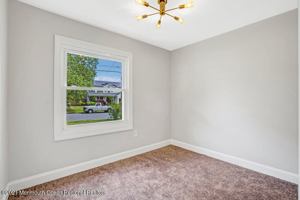 1075 Rudder Avenue Manahawkin, NJ 08050 - Photo 22 of 35 026_dsc02653_4_5_6_7