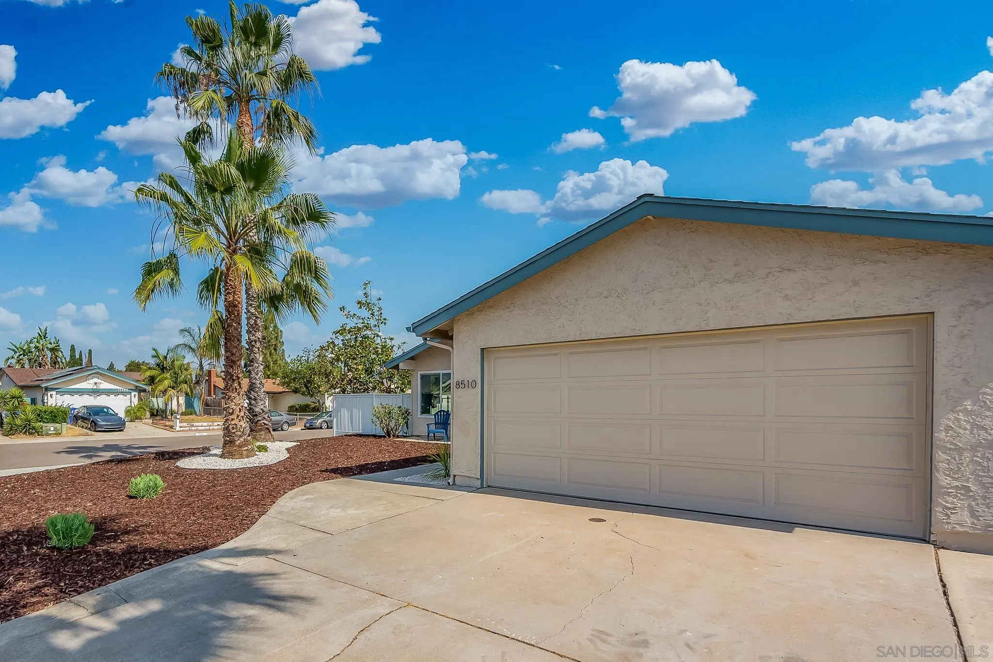 8510 Lepus Road San Diego, CA 92126 - Photo 34 of 35 a view of a yard with plants