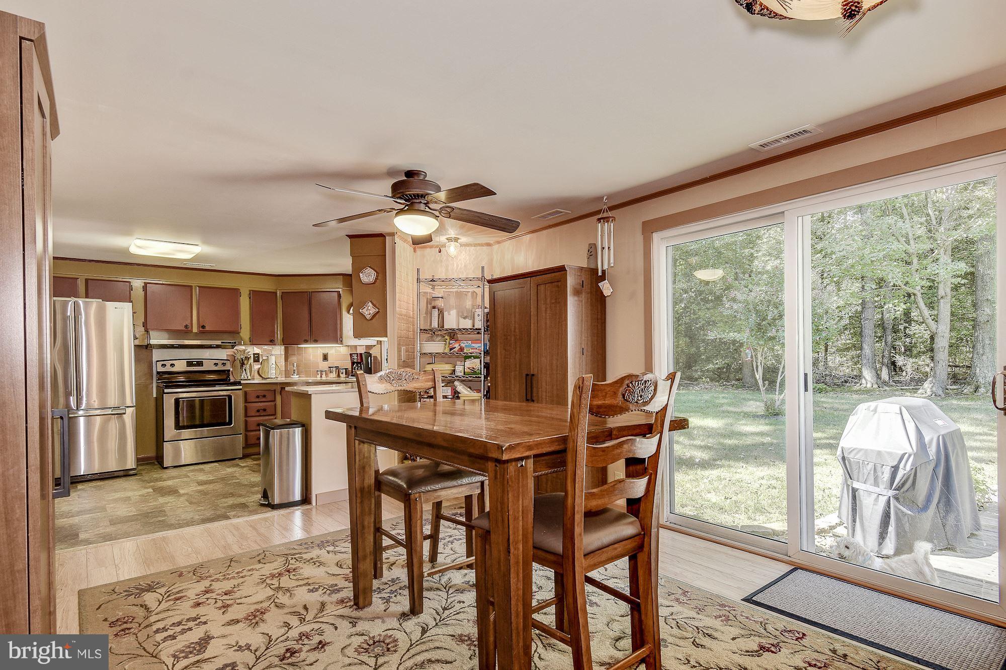 17600 St Jeromes Neck Road Dameron, MD 20628 - Photo 21 of 32 Kitchen
