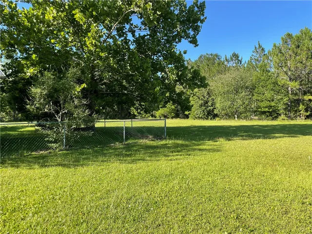 $279,000 | 584 Knox Street, Nahunta, GA 31553