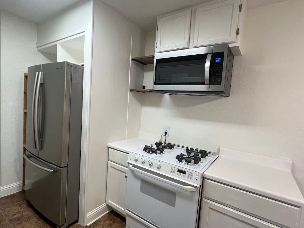 928 East 56th Street Austin, TX 78751 - Photo 20 of 30