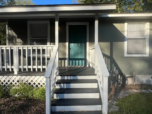 $1,600 | 928 East 56th Street, Austin, TX 78751