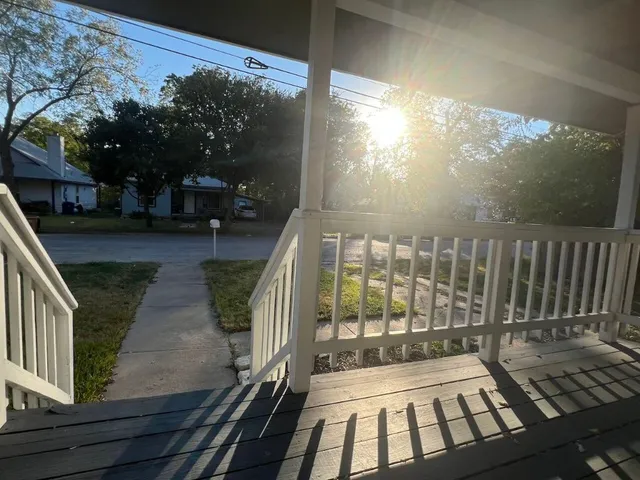 $1,600 | 928 East 56th Street, Austin, TX 78751