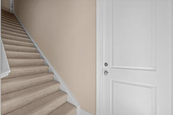 $2,400 | 5013 Grandiflora Road, Palm Beach Gardens, FL 33418