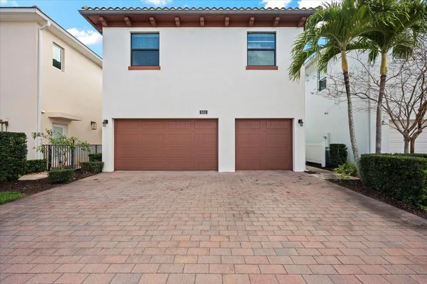 $2,400 | 5013 Grandiflora Road, Palm Beach Gardens, FL 33418